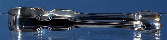 A pair of George III silver sugar tongs 5 5/8””/144mm Weight 1.2oz/33grms.